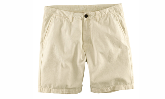 Chino shorts จาก H&M ราคา 899 บาท