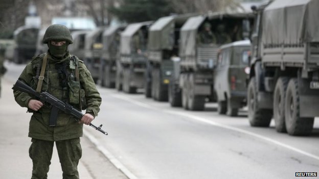 ความตึงเครียดระหว่างรัสเซียกับนาโต้พุ่งสูงขึ้นท่ามกลางวิกฤตในยูเครน