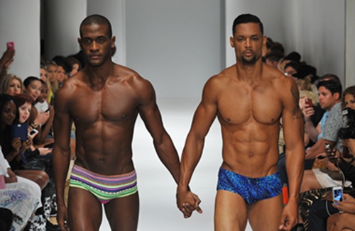 New York, New York, UNITED STATES: Models walk down the runway wearing Naldo Montanez designs during the Swimwear Collective fashion show at Helen Mills Event Space on September 5, 2014 in New York City. Fernando Leon/Getty Images/AFP