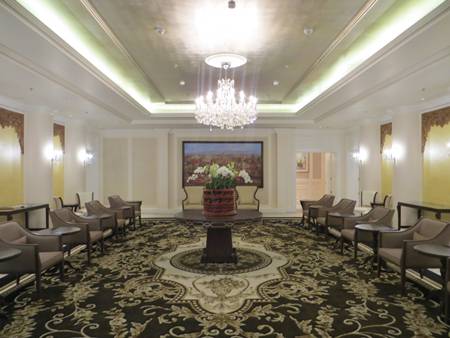 ห้องรับรองที่ประธานาธิบดี โอบามา มาพักที่ โรงแรมเคมปินสกี เนปิดอว์ 