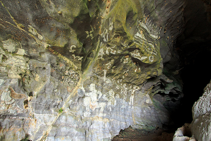 โบราณสถานถ้ำซำกับภาพจิตกรรมฝาผนังถ้ำอายุเก่าแก่กว่าร้อยปี
