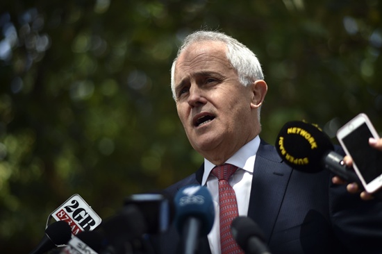 Australia is reviewing rules that allow its states to sell strategic assets to foreign firms without federal scrutiny, Prime Minister Malcolm Turnbull said Friday as he defended a port leasing to a Chinese firm. -- Photo: AFP