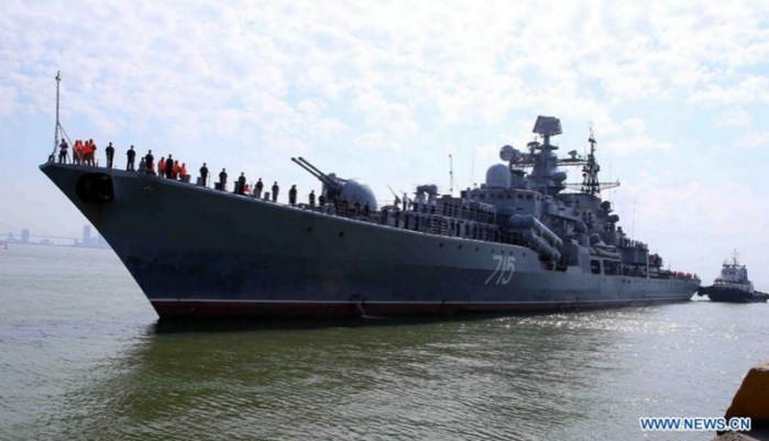 <br><FONT color=#000033>ภาพถ่ายเมื่อวันที่ 6 ม.ค. เผยให้เห็นเรือพิฆาตบีสตรี (Bystryy หนึ่งใน 3 ลำจากกองเรือแปซิฟิกของรัสเซีย เข้าเทียบท่าที่ท่าเรือเตี่ยนซา ในนครด่าหนัง ของเวียดนาม. -- Xinhua/VNA.</font></b>
