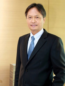  นายอุดมศักดิ์ โรจน์วิบูลย์ชัย รองกรรมการผู้จัดการใหญ่ สายงานธุรกิจขนาดกลาง ธนาคารกรุงไทย