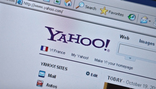 Shortlisted as a potential buyer of US Internet giant Yahoo, the Daily Mail has made an online empire out of the kind of content readers cant resist clicking on. -- Photo: AFP