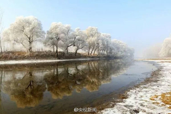 ลมหนาวแห่งเหมันตฤดูพัดหิมะโปรยปรายในนครเทียนจิน (ภาพไชน่าเดลี่ สื่อจีน)