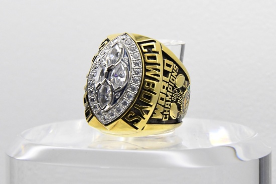 Jan 31, 2018; Minneapolis, MN, USA; A view of Super Bowl XXVIII ring to commemorate the Dallas Cowboys 30-13 victory over the Buffalo Bills at the Georgia Dome in Atlanta, Ga. on Jan 30, 1994.. Mandatory Credit: Kirby Lee-USA TODAY Sports