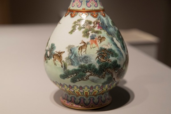 A rare Imperial Qianlong porcelain vase (18th century) is displayed at Sothebys auction company in Paris, on May 22, 2018. The vase, which was stored in a shoebox in an attic for decades, will be sold at Sothebys Paris on June. Thomas Samson/AFP
