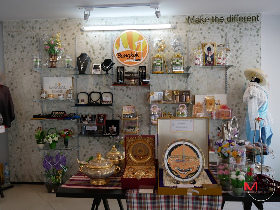ร้าน “พรรณรายนครา” ศูนย์แสดงสินค้าผลิตภัณฑ์กรุงเทพมหานคร (Bangkok brand)