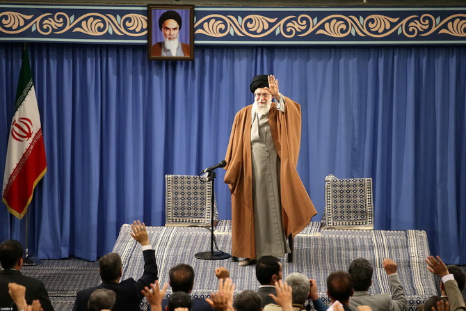 อยาตอลเลาะห์ อาลี คาเมเนอี ผู้นำสูงสุดของอิหร่าน