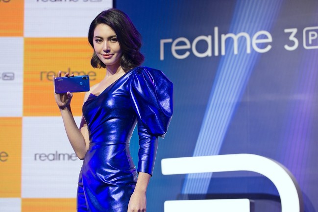realme เปิดตัว realme 3 Pro พร้อมดึง “ใหม่-ดาวิกา โฮร์เน่”เป็นแบรนด์แอมบาสเดอร์คนแรก