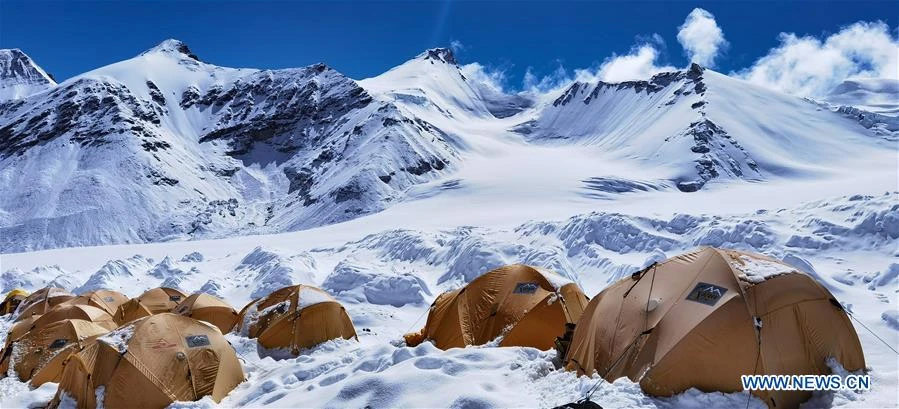 ค่ายปีศาจ ค่ายพักแรมท่ามกลางหิมะใกล้กับยอดเขาเอเวอเรสต์
