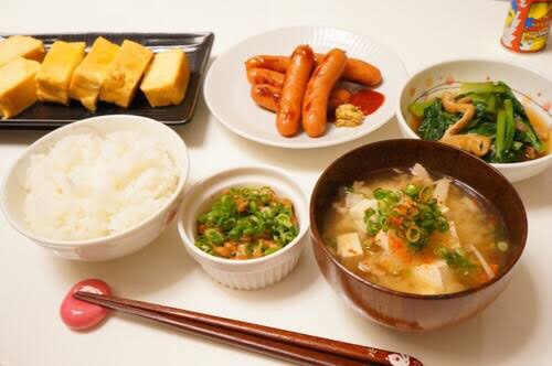 เมนูไข่ง่ายๆ สูตรอร่อยที่คนญี่ปุ่นชอบกินตอนเช้า