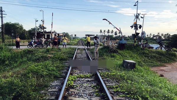 สลดหญิงป่วยซึมเศร้าเดินให้รถไฟชนเสียชีวิต ใกล้สถานีบ้านหม้อ ราชบุรี