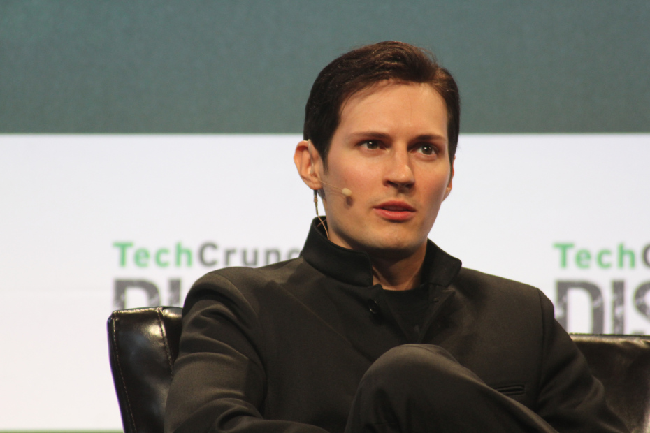 แฟ้มภาพ Pavel Durov ผู้ก่อตั้ง Telegram ซึ่งมีดีกรีเป็นหนึ่งในผู้ก่อตั้งเว็บไซต์เครือข่ายสังคมที่ได้รับความนิยมสูงสุดในรัสเซีย ปัจจุบันพำนักในเยอรมนี