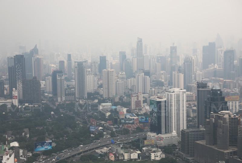 กทม.เผย 3 ชั่วโมงล่าสุด ค่าฝุ่น PM 2.5 ยังเกินค่ามาตรฐาน 28 พื้นที่