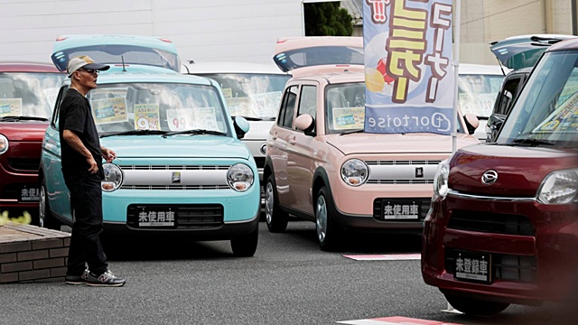 รถยนต์ใหม่ใช้น้ำมันเบนซิน จะหมดไปภายในปี 2030  (Photo Credit : asia.nikkei.com)