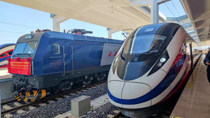 รถไฟโดยสารและรถไฟขนส่งสินค้า ของโครงการรถไฟลาว-จีน