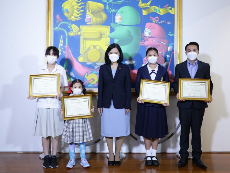 ปตท.มอบ 24 รางวัล “ประกวดศิลปกรรม ปตท. ครั้งที่ 36” ชูแนวคิดมุ่งมั่นพัฒนาทักษะศิลปินไทย