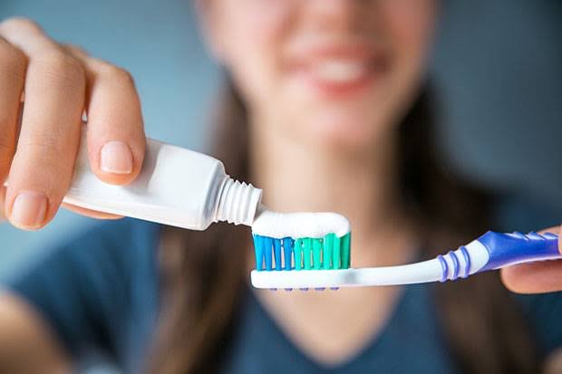 อย่าเชื่อ!! ยาสีฟันช่วยฟันงอกใหม่ไม่มีจริง แนะวิธีแปรงฟันลดโอกาสฟันร่วง