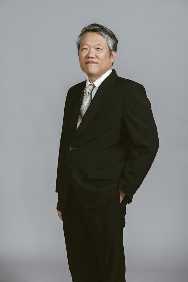 นายเดชา พาณิชยพิเชฐ ผู้อำนวยการโรงงาน กลุ่มบริษัท ดาว ประเทศไทย