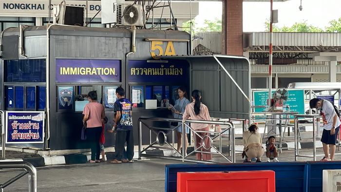 วิกฤตเงินกีบเฟ้อส่งผลกระทบธุรกิจชายแดนไทย แนะแลกเงินกีบก่อนเข้าเที่ยวฝั่งลาว