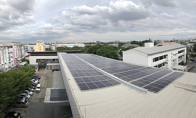 Solar Cell DMT ติดตั้งแผงโซลาร์ บนอาคารสำนักงานใหญ่