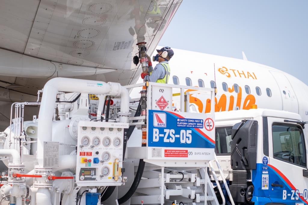 บาฟส์อ้อนรัฐทบทวนภาษีน้ำมัน หนุนไทยเป็นฮับการบินโลก