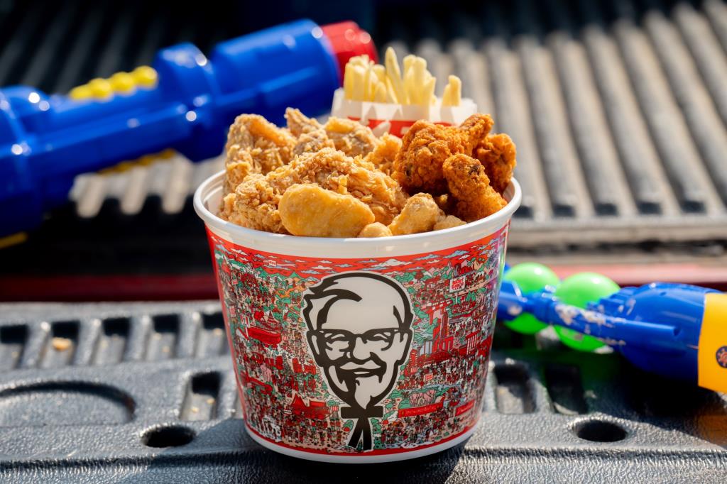 KFC ชวนฉลองสงกรานต์ ด้วยบักเก็ต สุดลิมิเต็ด