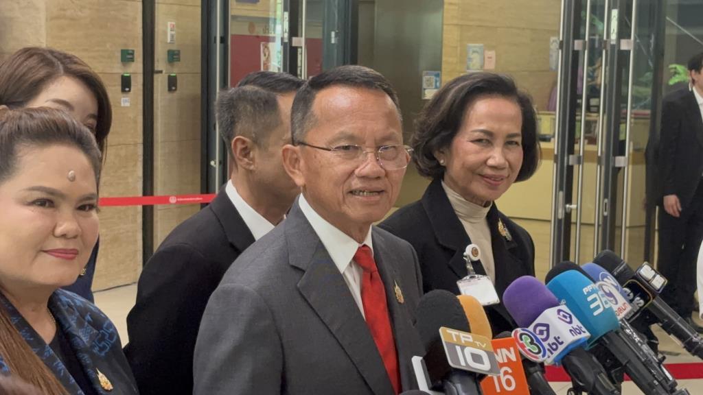 “สมศักดิ์” เผยกมธ.ถกร่างกม.อสม.เสร็จแล้ว เพิ่มเป็น 67 มาตรา หนุนมีสถานะมั่นคง–ยกระดับสุขภาพชุมชนทั่วประเทศ