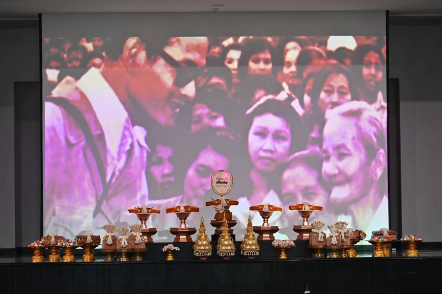 หอธรรมพระบารมี ชวนร่วม “โครงการบรรพชาอุปสมบทและปฏิบัติวิปัสสนากรรมฐานถวายเป็นพระราชกุศล” เนื่องในวันคล้ายวันสวรรคต ร.๙