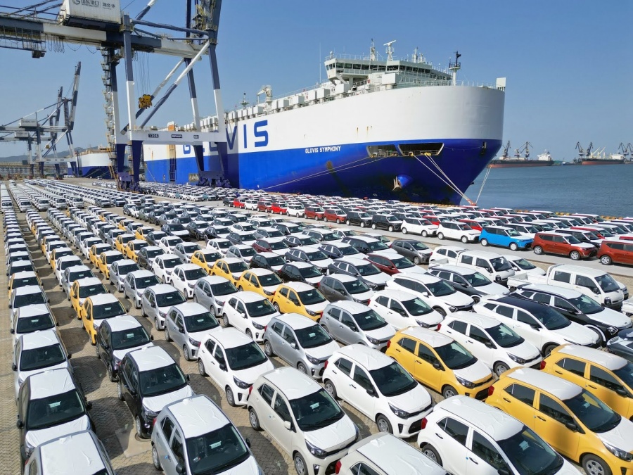 New China Insights : รถยนต์พลังงานใหม่ (EV) จีนล้นตลาด  เร่งสปีดส่งออกทั่วโลก