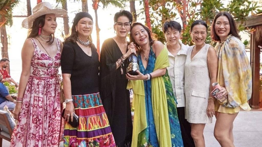 คุณแอ้ว ศุภลักษณ์ ชวนเหล่าคนดังเปิด “The Harem” โซนใหม่ Cafe del Mar Phuket