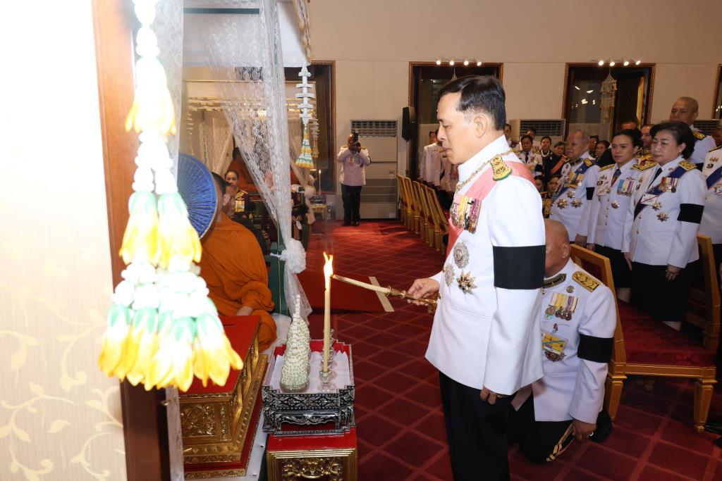ในหลวง-พระราชินี ทรงบำเพ็ญพระราชกุศล สตมวาร (100วัน) พระราชทานพระศพ “เจ้าฟ้าพัชรกิติยาภา”