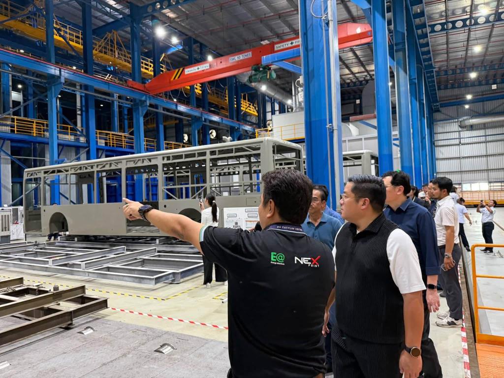 ขสมก.เผยรถเมล์ EV เตรียมส่งชิ้นส่วนล็อต 2 อีก 80 คันถึงไทย