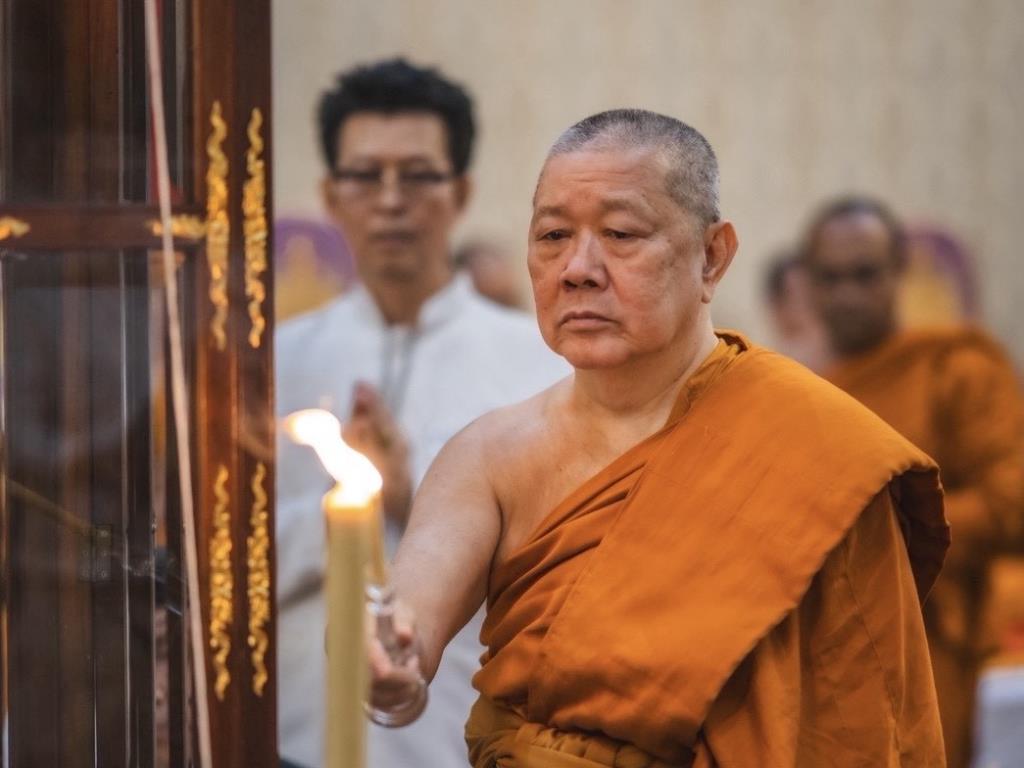 พิธีการสร้างพระและพุทธาภิเษก พิธีกรรมอันศักดิ์สิทธิ์แห่งศรัทธา