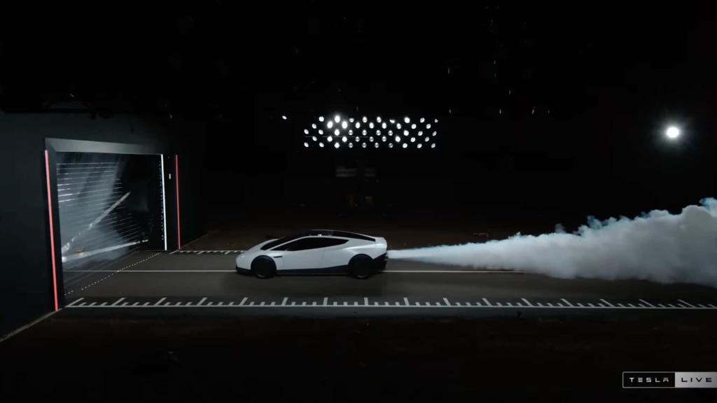 รู้ก่อนจอง Tesla Roadster! Thrust บูสต์สูงสุด 5 วินาที ส่วน Rocket ที่นั่งเดียว ห้ามใช้บนถนน ไม่รับประกันส่งมอบ