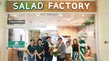 เดอะไนน์ เซ็นเตอร์ พระราม 9 ร่วมแสดงความยินดีเปิดร้าน “Salad Factory”