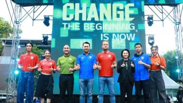 วอริกซ์เปิดตัวชุดแข่งขันฟุตบอลทีมชาติไทย ปลุกพลังการเปลี่ยนแปลงใช้โพลีเอสเตอร์รีไซเคิล