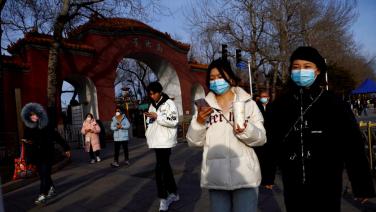 จีนยัน ‘ไม่พบ’ เชื้อก่อโรคชนิดใหม่ หลัง WHO จี้แชร์ข้อมูล ‘โรคทางเดินหายใจ’ ระบาดหนัก
