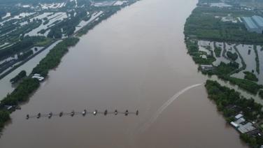 เกิดเหตุเรือระเบิดกลางแม่น้ำในเวียดนามมีผู้สูญหาย 3 ราย