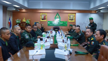 ไทย–กัมพูชาประชุมประสานงานชายแดนที่ด่านคลองลึก สระแก้ว เดินหน้าช่วยเหลือด้านมนุษยธรรม ยึดข้อตกลงหยุดยิง - MOU43 ลดตึงเครียด