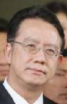 “ธีรภัทร์” ชี้ “พจมาน” มาสู้คดีเป็นเรื่องดี เหน็บน่าจะชวน “แม้ว” มาด้วย