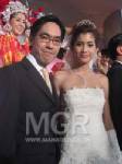 “แพท” เหนี่ยวเอว “ปู” ใส่ชุดบ่าว-สาวออกงานฝ่ายชายเผยพร้อมลุย อยากแต่งงานเต็มที่