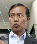 ปชป.ลุ้นยุบ พปช.หนุน “สมเกียรติ” ร่วมพันธมิตรฯ สู้