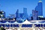 Thaksin checks out of Peninsula Hotel