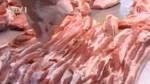 Buyers complain 98-baht pork is not available