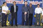 “แม้ว” ควง “ยุทธใบแดง” กลับกรุง - แฉ “เพ็ญ” หนีงาน รมต.ตามเชลียร์นาย