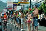 สงกรานต์ภูเก็ต-กระบี่รายได้สะพัดอื้อเม.ย.คนเที่ยวกว่า5หมื่นทำเงิน 8พันล.