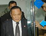 กกต.เริ่มถกชี้ชะตายุบ-ไม่ยุบ “ชาติไทย-มัชฌิมา” - “เติ้ง” ลุ้นเสียว